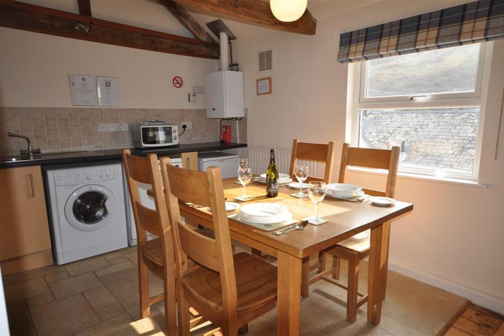 Courtyard - Green Door Cottages Port Isaac Exterior photo